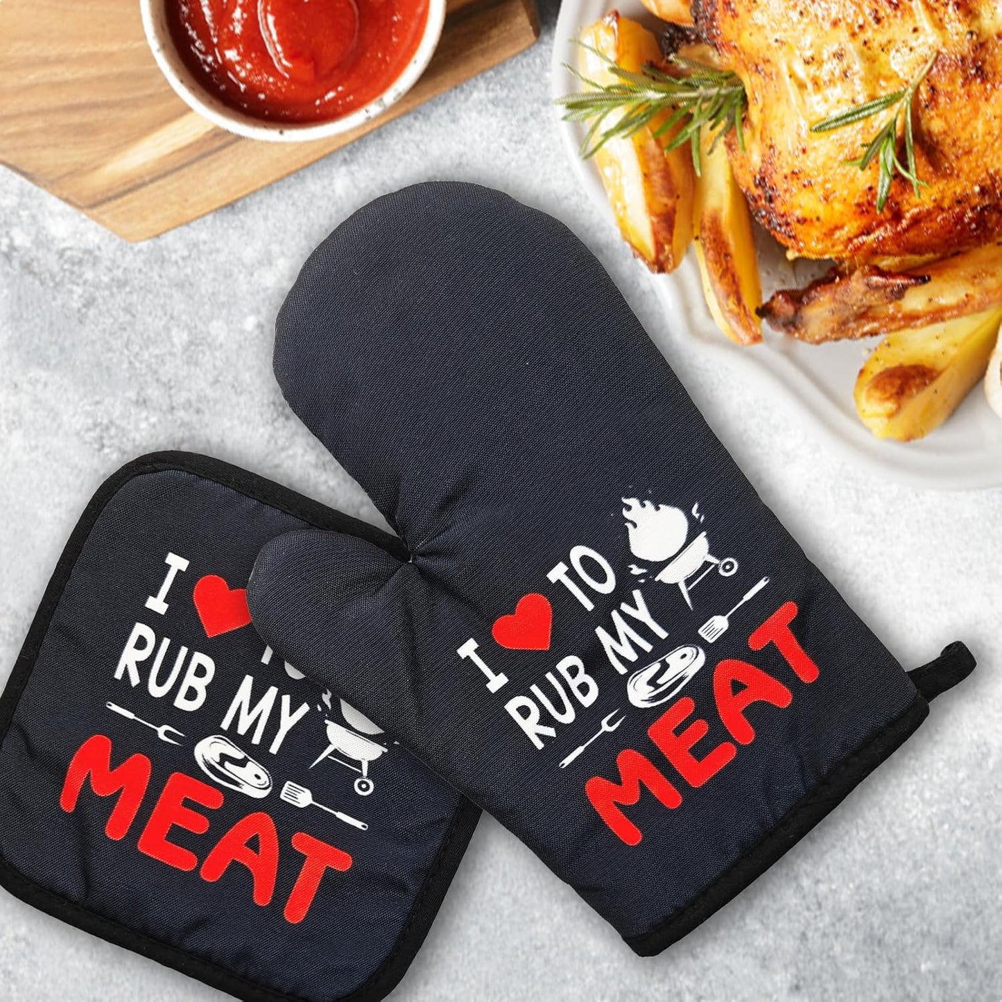 Funny BBQ Kitchen Mitts and Pot Holders（Set of 2） I Love to Rub My Meat Heat Resistant Mitts Funny Silicone Non-Slip Oven Mitts Kitchen Gift for Chef Grilling Master BBQ Lover Friend Family