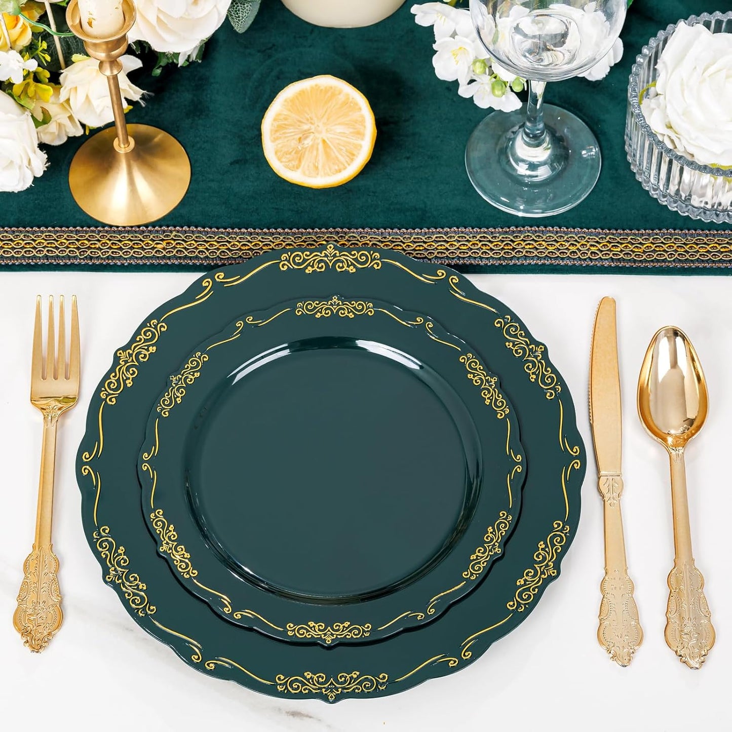 DaYammi 150Pcs Green Plastic Plates with Gold Silverware,Christmas Disposable Plates for Party include 30 Dinner Plate,30 Dessert Plate,90 Gold Plastic Cutlery Set,Green gold plate for Christmas Party