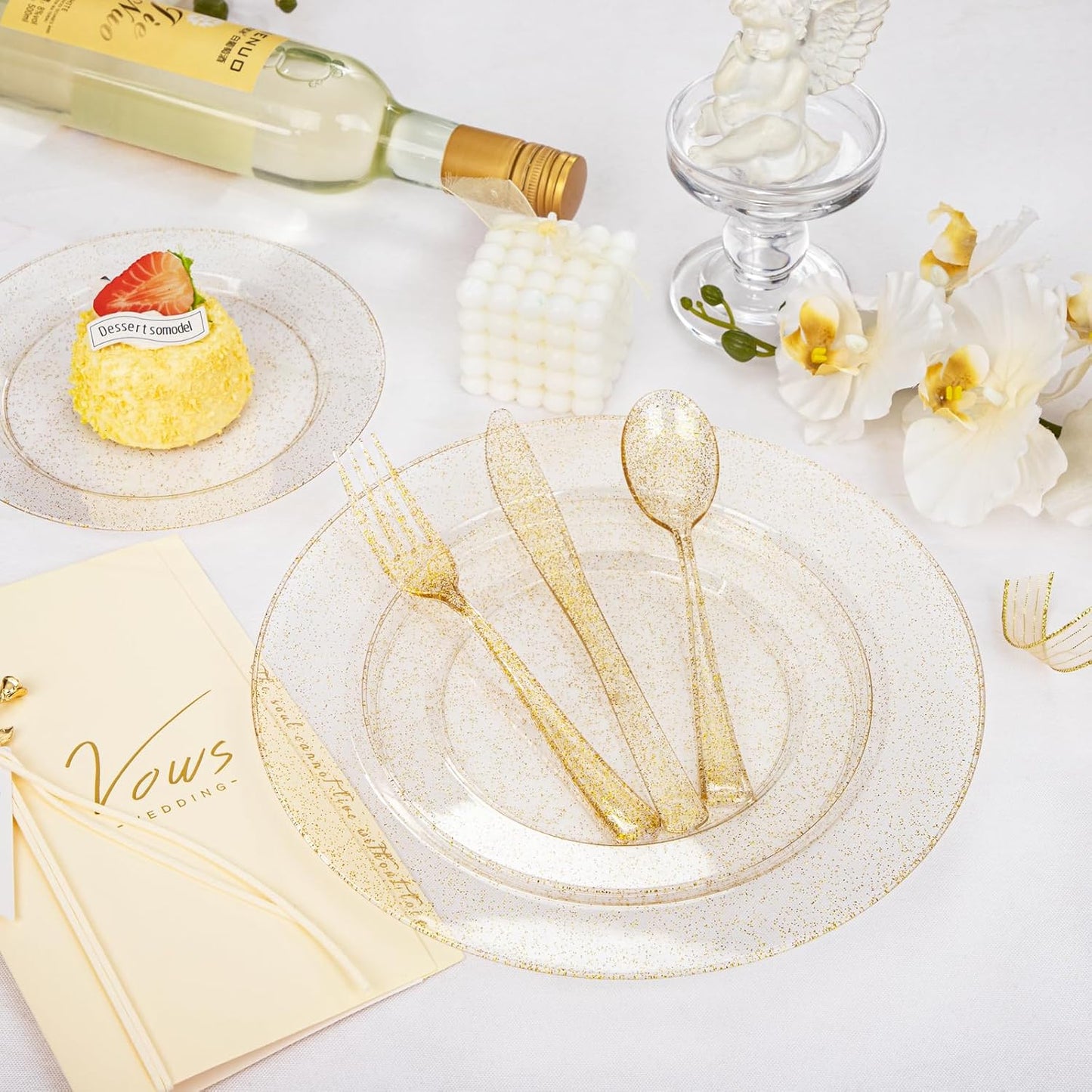 I00000 600Pcs Gold Glitter Plastic Plates for 100 Guests, Plastic Dinnerware Set of 100 Glitter Disposable Plates, 100 Dessert Plates, 200 Forks, 100 Knives and 100 Spoons Perfect for Party & Wedding