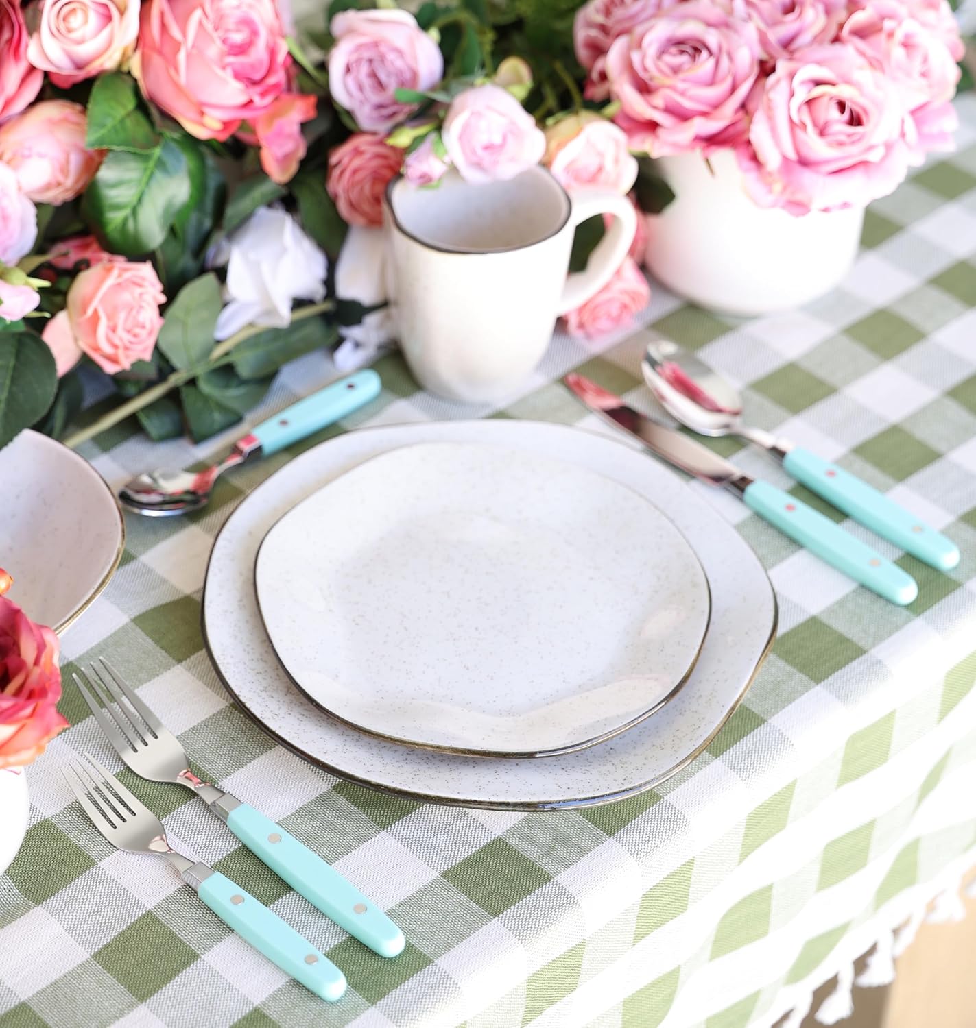 ANNOVA Silverware Set, Retro/Rivet Colorful Stainless Steel Tableware Kitchen Flatware Set Utensils, Includes Dinner Knives, Forks, Spoons & Dessert Spoons (Turquoise, 24 Pieces)