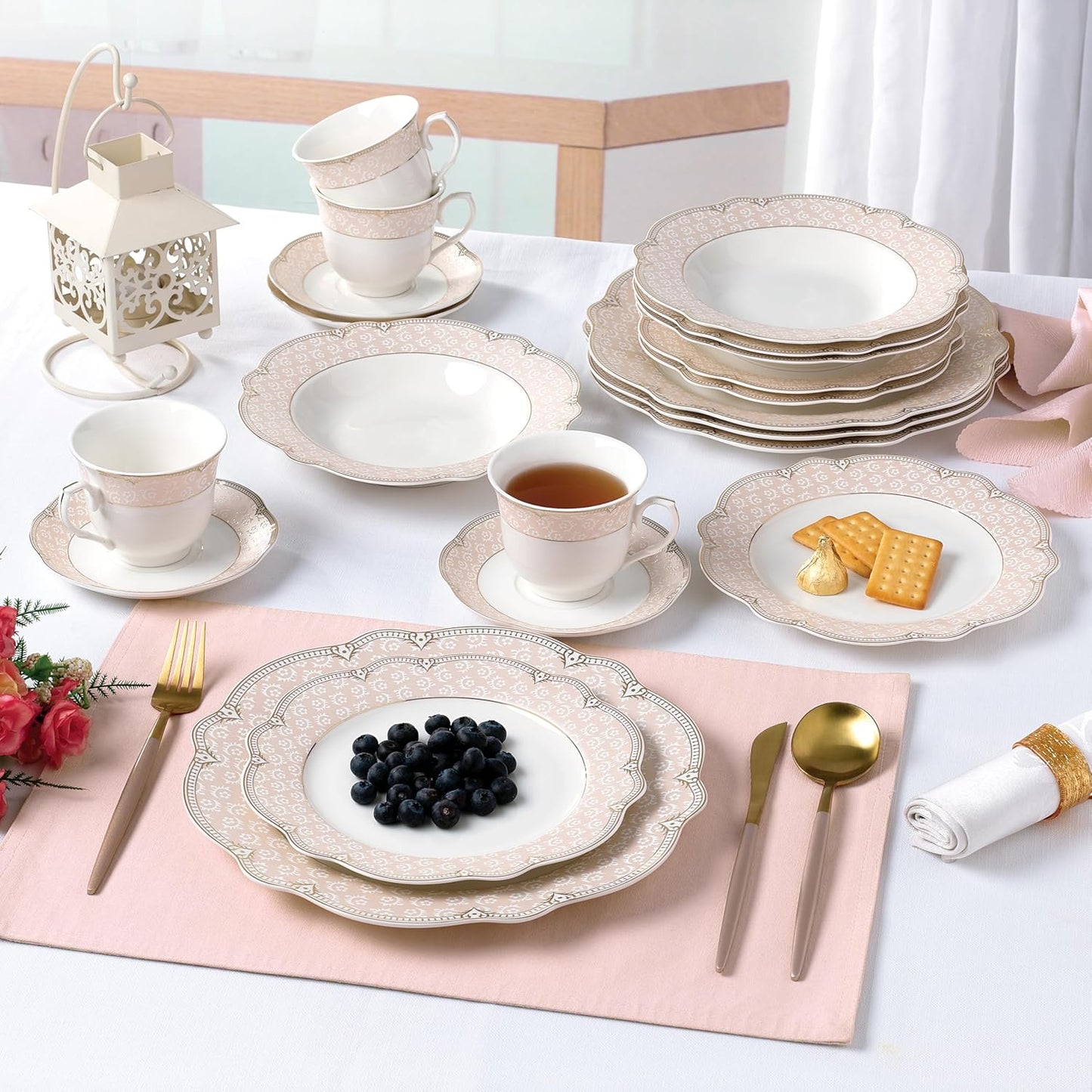 Joseph Sedgh Collection "Sandra" 20-Piece Bone China Dinnerware Set, Service for 4, Blush Pink and Gold