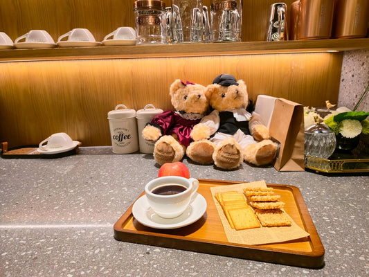 Bamboo Serving Tray - Large Wood Serving Tray, Breakfast in Bed, Coffee Table, Dinner & bar - Decorative Bed Table Tray for Kitchen or Bedroom (14.2" x 9.8" x 0.8")