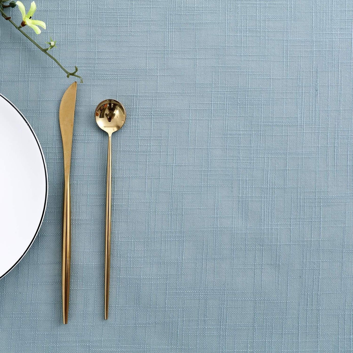 maxmill Lux Faux Linen Tablecloth with Slubby Yarn Textured Weaves Wrinkle Free Anti-Shrink Soft Table Cloth for Kitchen Dining Tabletop for Outdoor and Indoor Use Rectangle 60 x 84 Inch Slate Blue