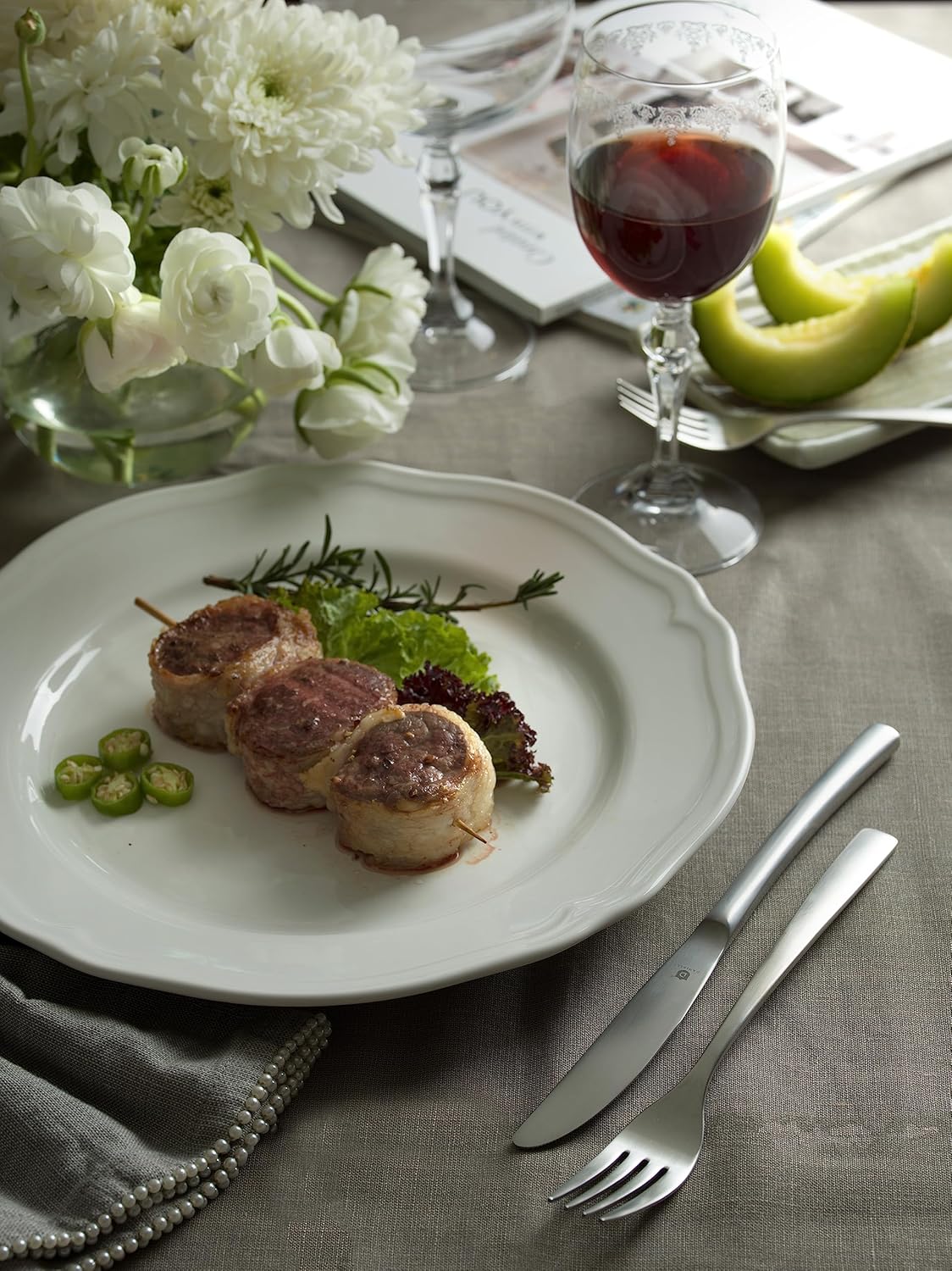 Matte Silverware Set, 18/10 Stainless Steel Satin Flatware, Modern Brushed Finish Cutlery, Dishwasher Safe & Durable, Built to Last (60-Piece, Sleek)