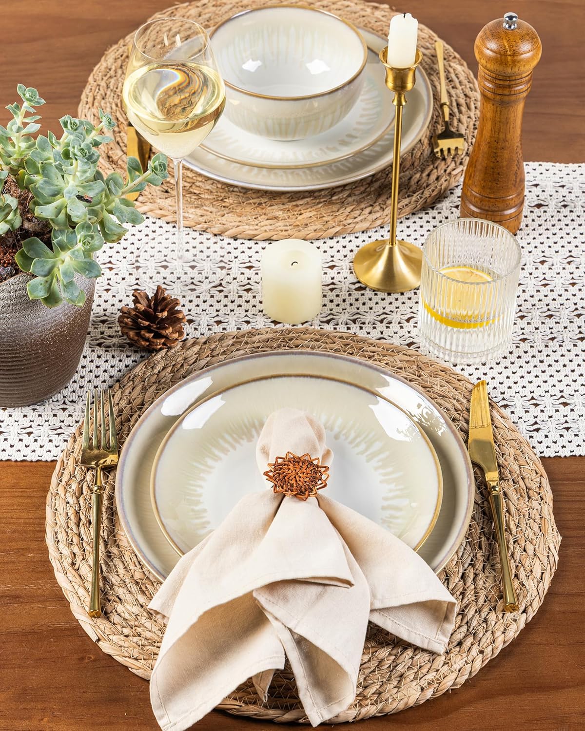 LERATIO Ceramic Dinnerware Sets for 4,Porcelain Plates and Bowls Sets,Handmade Reactive Glaze Dishes Set,Chip Resistant and Scratch Resistant | Oven&Dishwasher & Microwave Safe,Service for 4