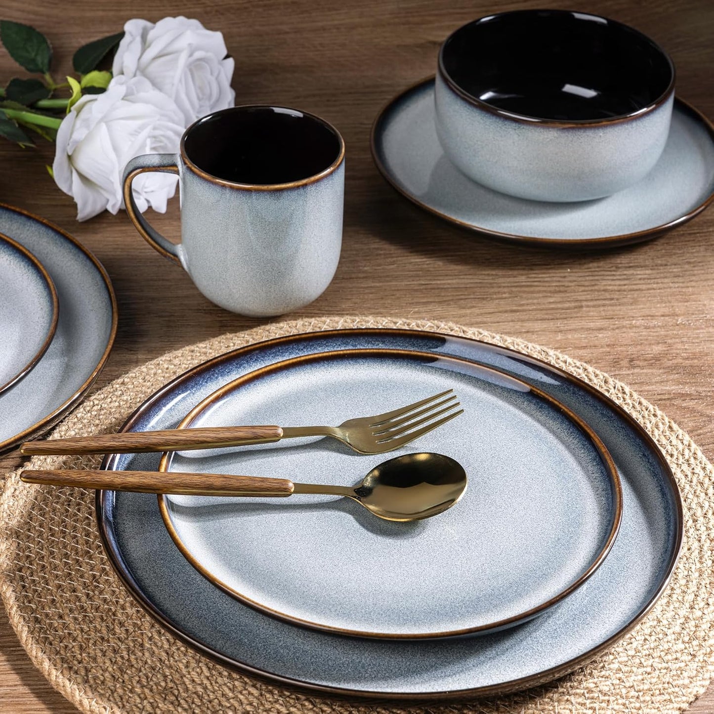 LERATIO Ceramic Dinnerware Sets for 4,16-PieceReactive Glaze Plates and Bowls Set with Mugs,Highly Chip and Crack Resistant | Dishwasher,Microwave & Oven Safe Dishes set-Gray White