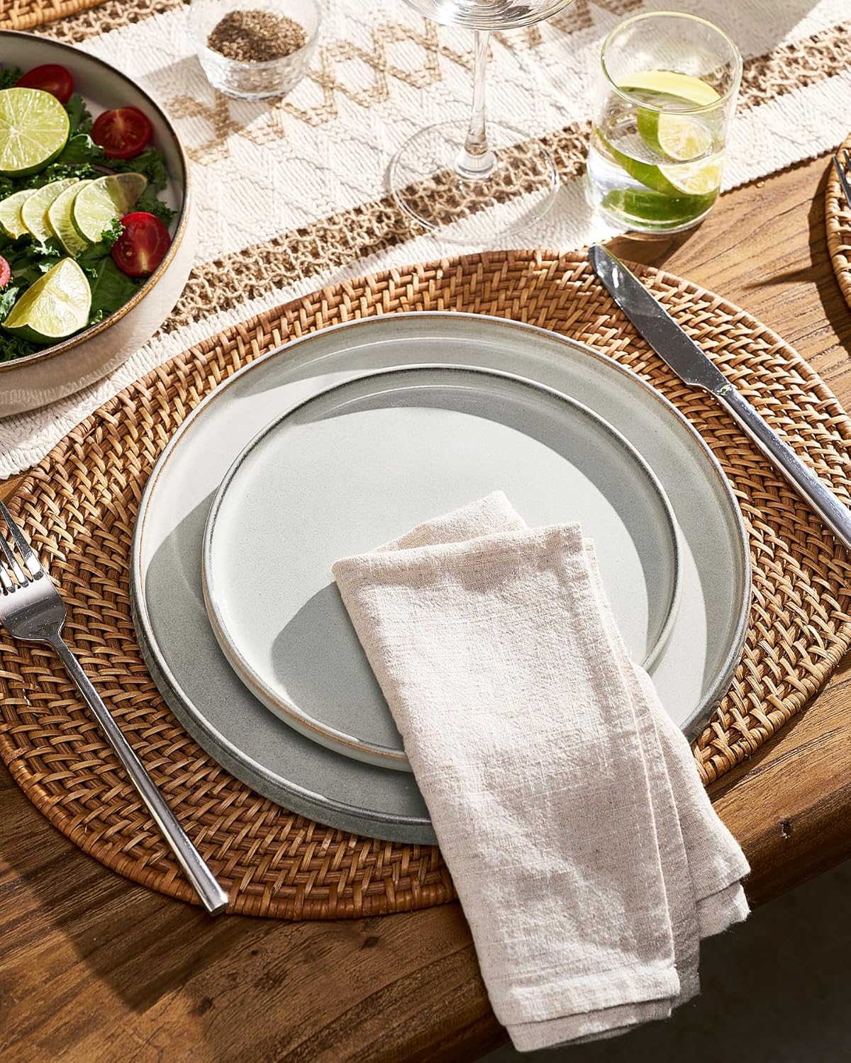 Famiware Annecy Plates and Bowls Sets, 12 Pieces Dinnerware Sets, Microwave and Dishwasher Safe Dishes Set for 4, Chip and Scratch Resistant, Grey-White