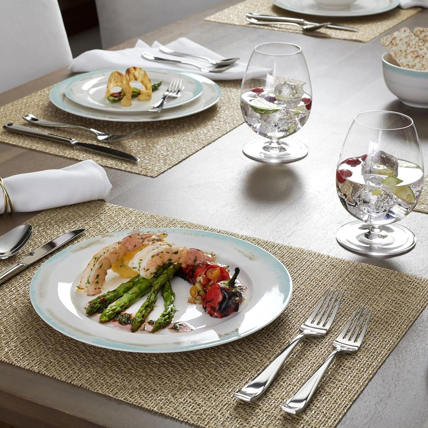 Oneida Moda Flatware Set | Stainless Steel | Service for 12 | 65-Piece, Pack of 2