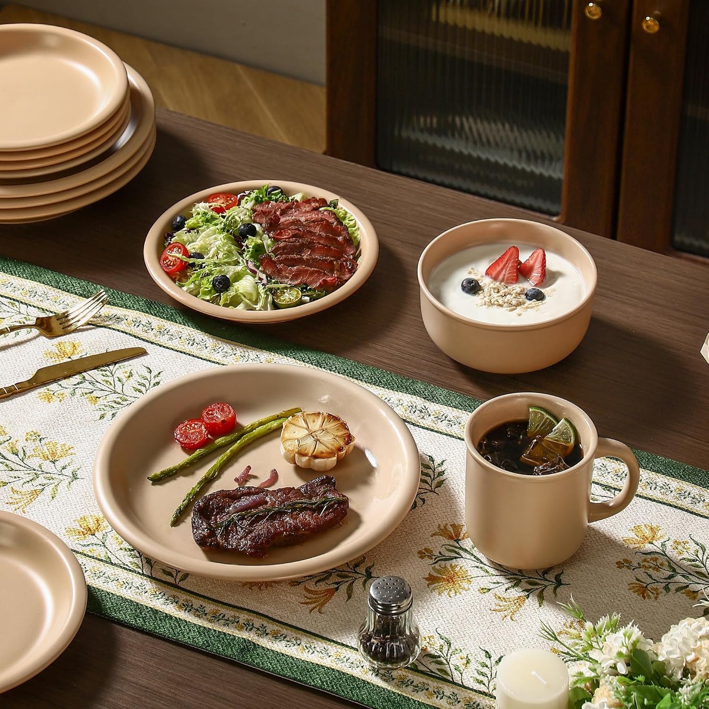 GZG 6-Inch Ceramic Cereal Bowls Set of 4, Rustic Matte Glazed Stoneware Bowls for Cereal, Soup, Salad & Snacks, 30 oz Capacity, Microwave & Dishwasher Safe(Warm Sand)