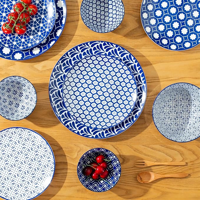 AntoKueh 10.5 inch Dinner Plates, Blue Porcelain Dessert Plate Set of 6, Large Size Ceramic Plates for Kitchen, Pizza, Pasta, Dishwasher Safe, Vintage