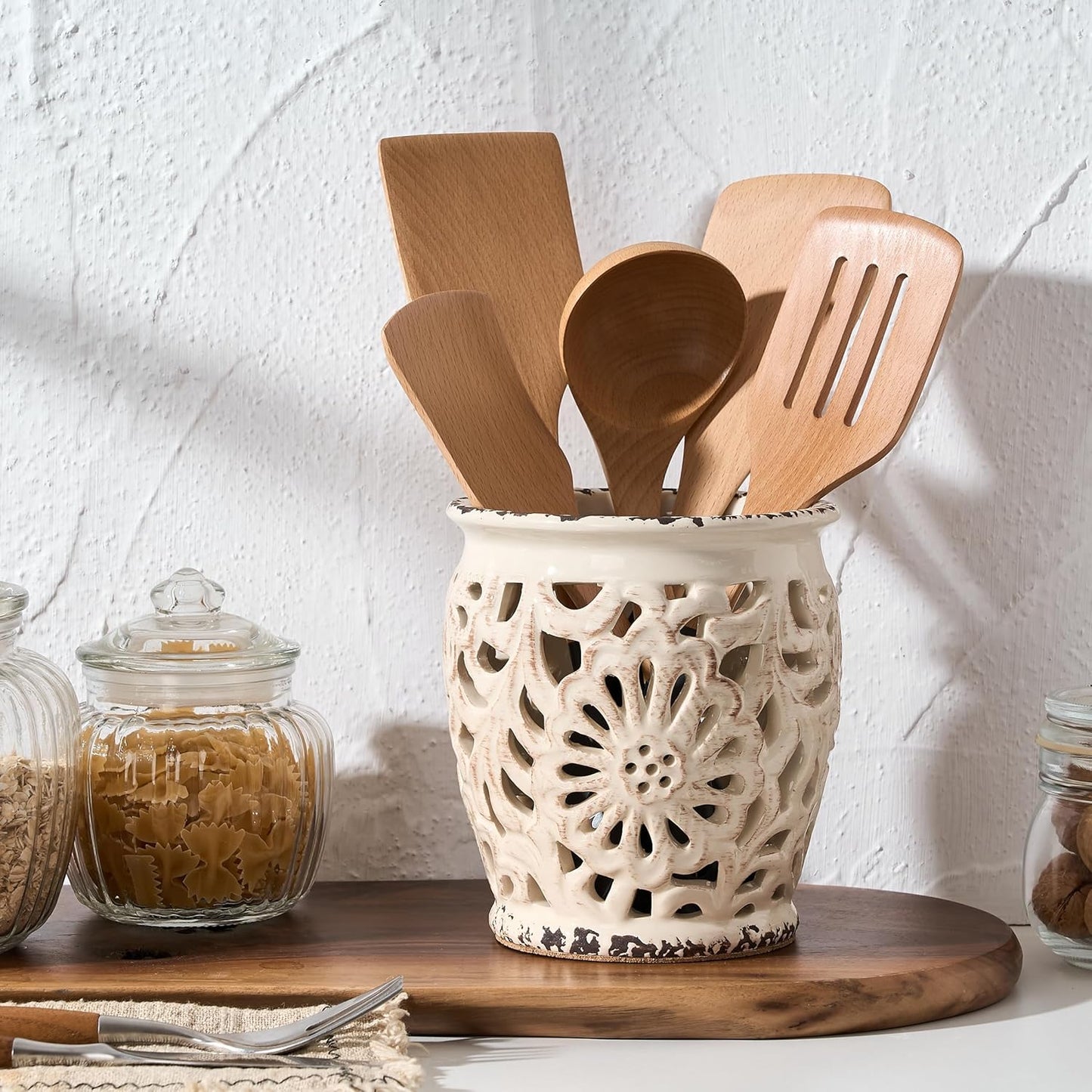 Farmhouse Kitchen Utensil Holder for Kitchen Counter, Ceramic Large Cooking Utensil Crock with Cork Mat, Decorative Rustic Utensil Organizer for Countertop, Spatula, Antique Beige