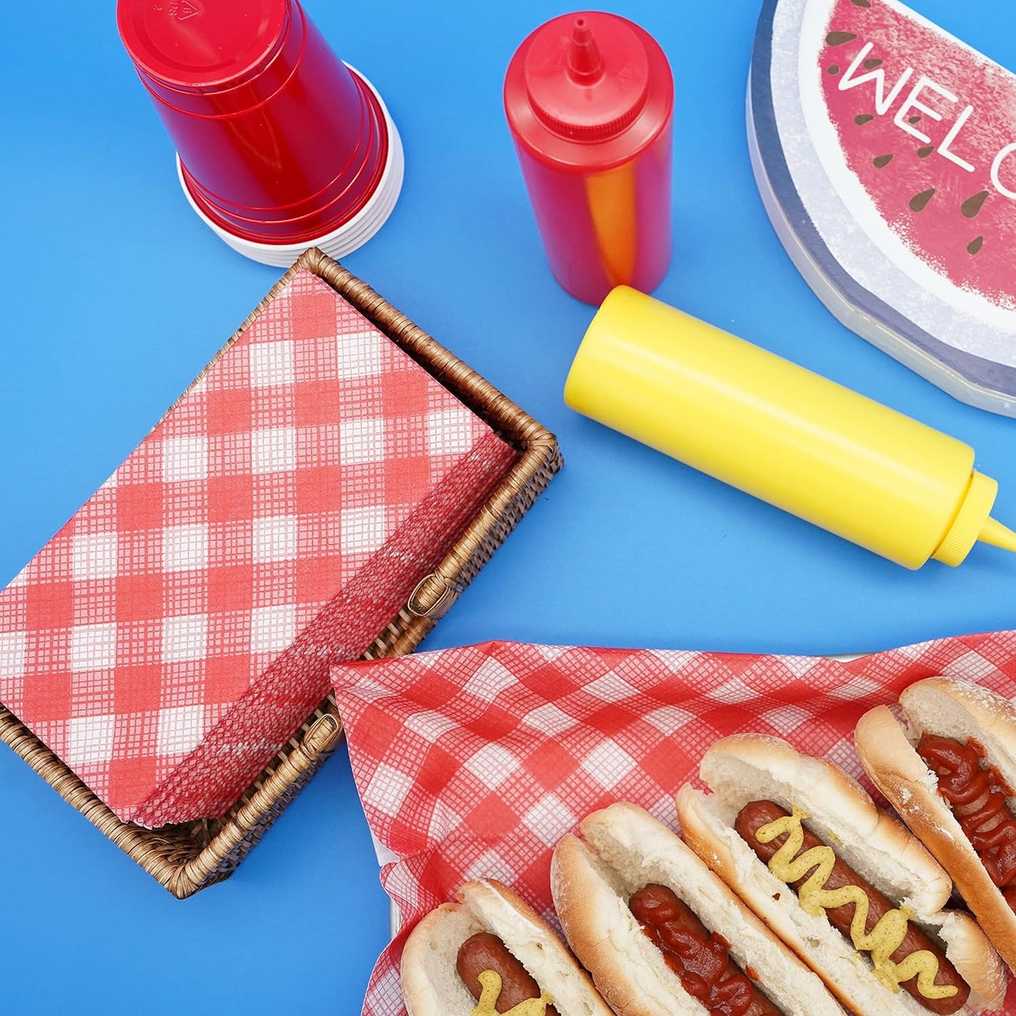 AMERICAN HOMESTEAD Paper Napkins - Red Gingham Disposable Linen-Like Dinner Napkins - Restaurant-Quality Table Serviettes for Weddings, Parties, and Events - 15.75" x 15.75" - 50 Count