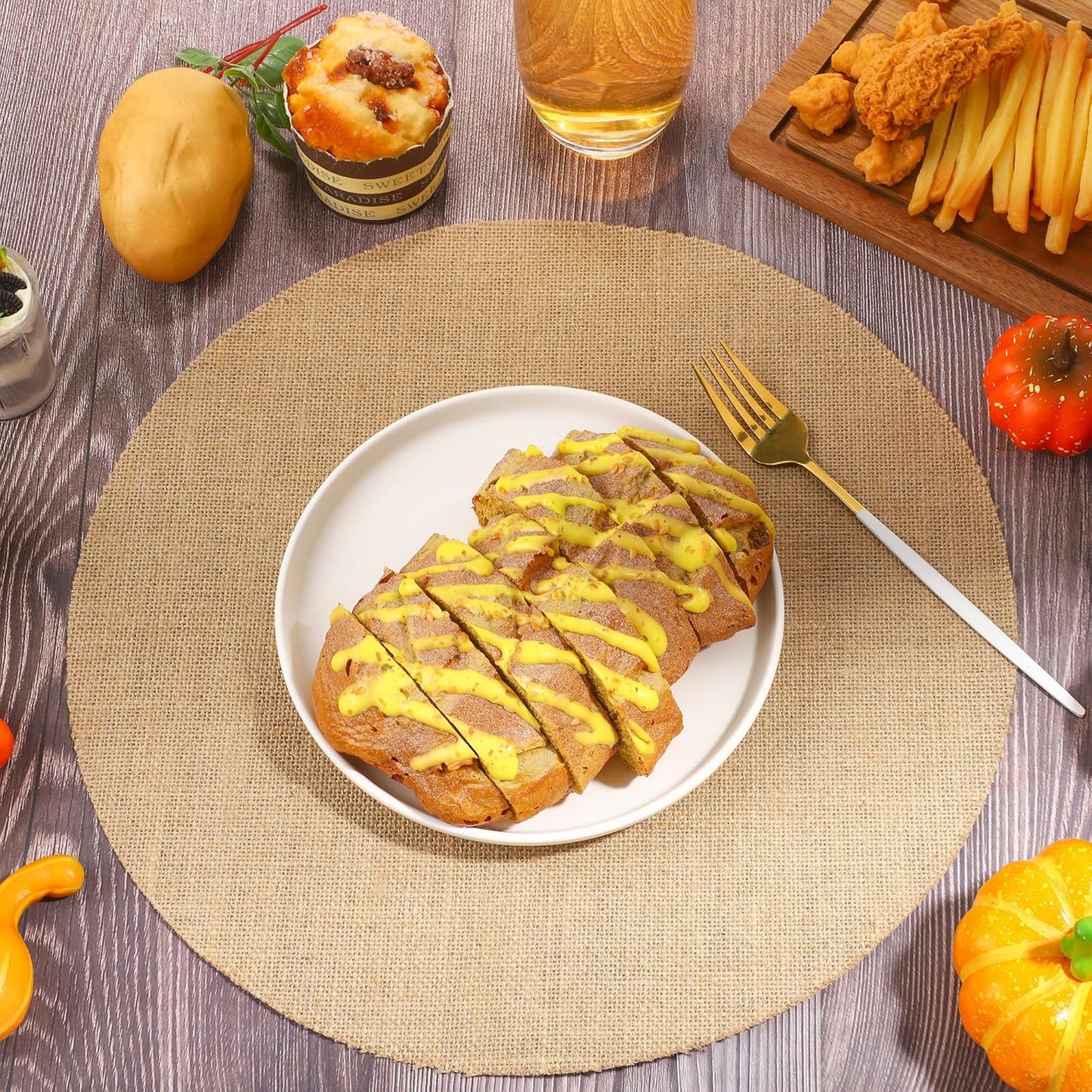 100 Pieces Burlap Placemats 15 Inch Round Reusable Brown Table Mats Natural Jute Fibers Placemats Bulk Circle Rustic Table Decorations for Dining Wedding Holiday Farmhouse Supplies