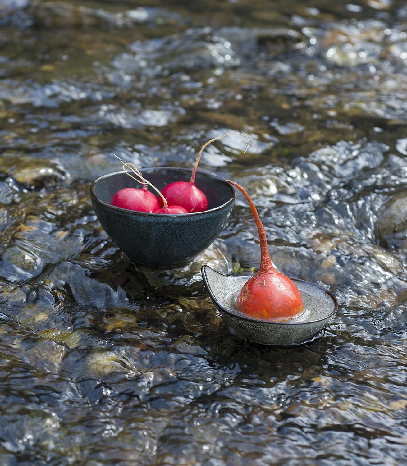 D&V 6 Piece Stōn Porcelain Dinnerware Handled Bowl Set, 4" x 3.5", Mist