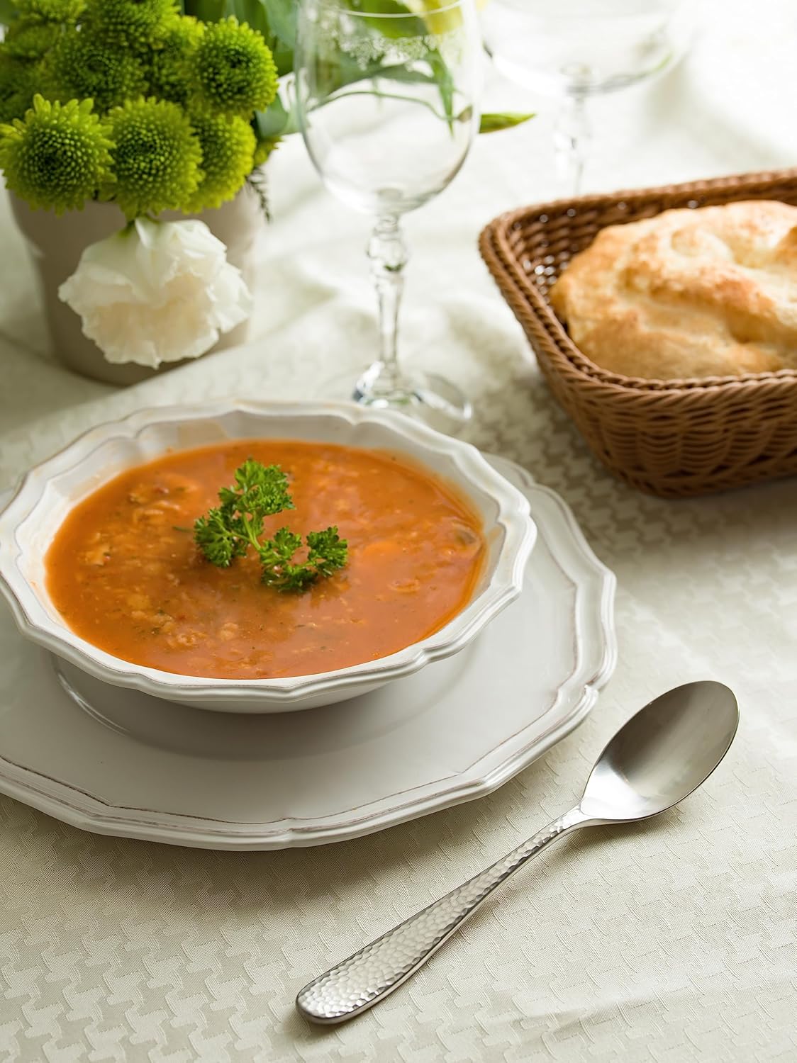 Matte Silverware Set, 18/10 Stainless Steel Satin Flatware, Modern Brushed Finish Cutlery, Dishwasher Safe & Durable, Built to Last (60-Piece, Fidenza Hammered)