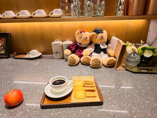 Bamboo Serving Tray - Small Wood Serving Tray, Breakfast in Bed, Coffee Table, Dinner & bar - Decorative Bed Table Tray for Kitchen or Bedroom (11.8" x 7.9" x 0.8")