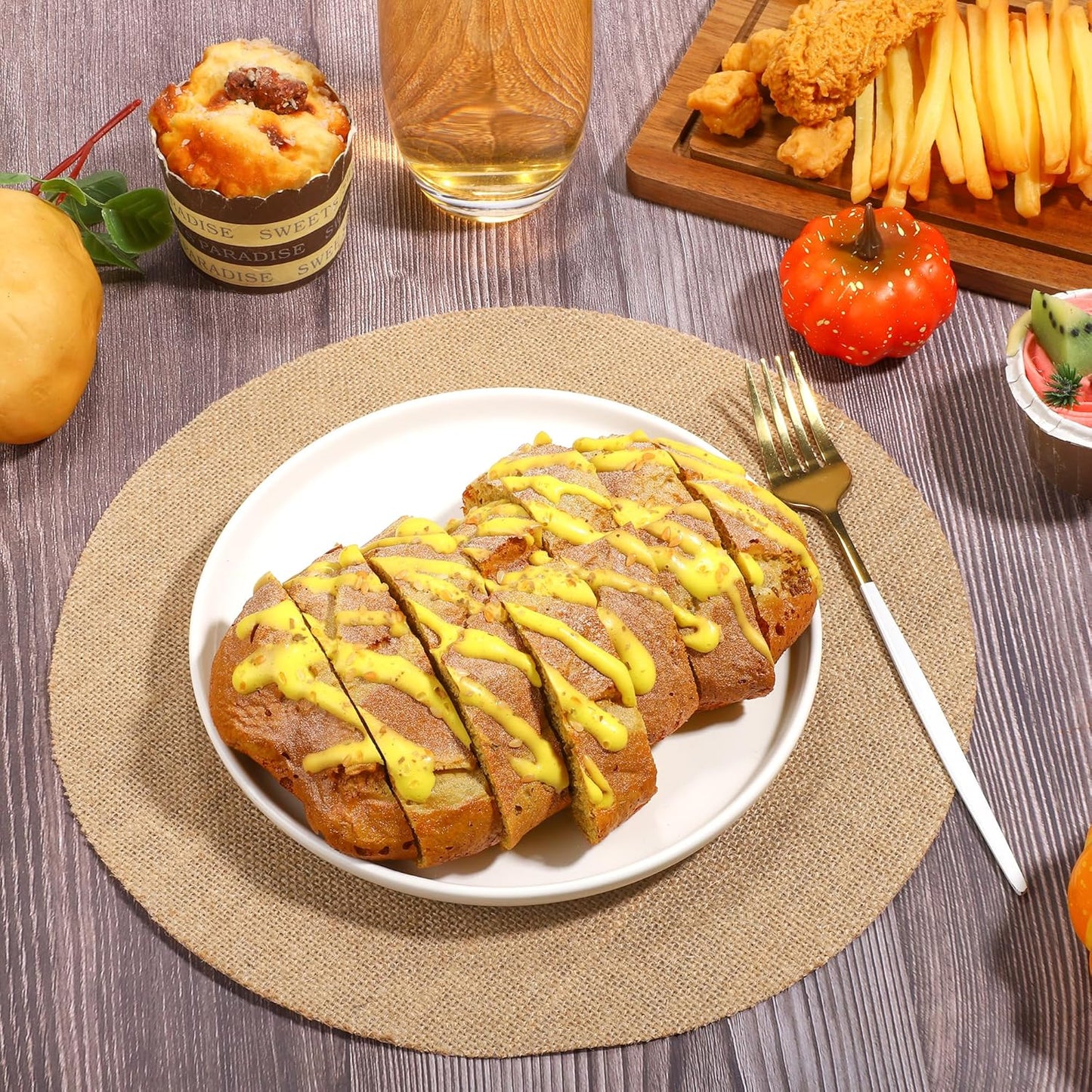 50 Pieces Burlap Placemats 11.8 Inch Round Reusable Brown Table Mats Natural Jute Fibers Placemats Bulk Circle Rustic Table Decorations for Dining Wedding Holiday Farmhouse Supplies