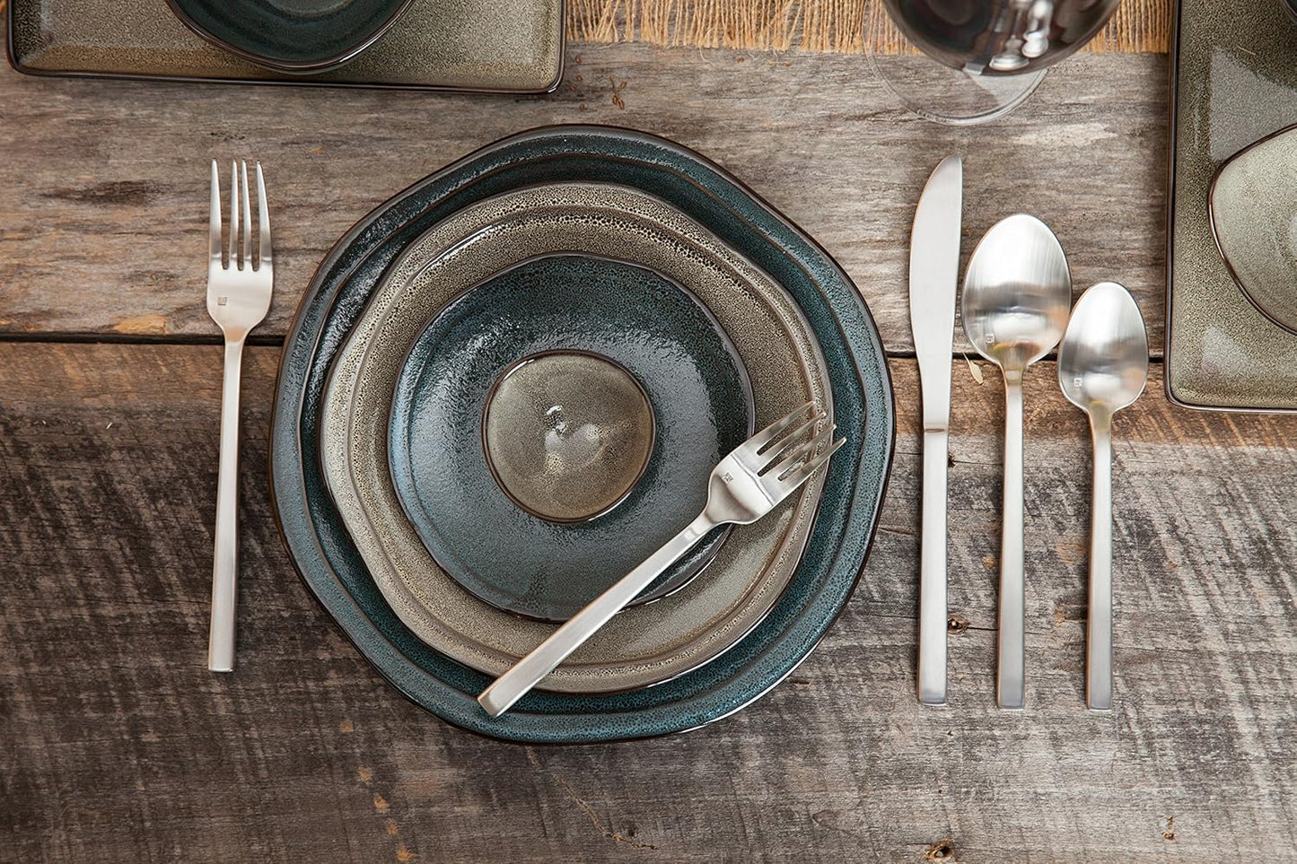 D&V 3 Piece Stōn Porcelain Dinnerware Oval Serving Bowl, 12.25" x 6.5", Mist