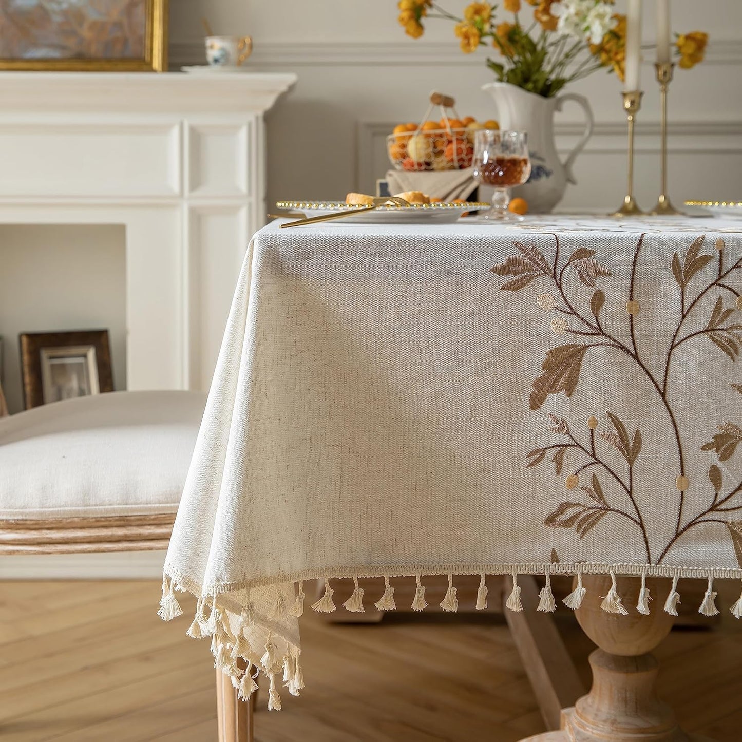 Oubonun Cotton Linen Rectangular Tablecloth - Wrinkle Resistant & Waterproof - Machine Washable Table Cloth with Tassels for Kitchen & Dining, 55''x70'', 4-6 Seats