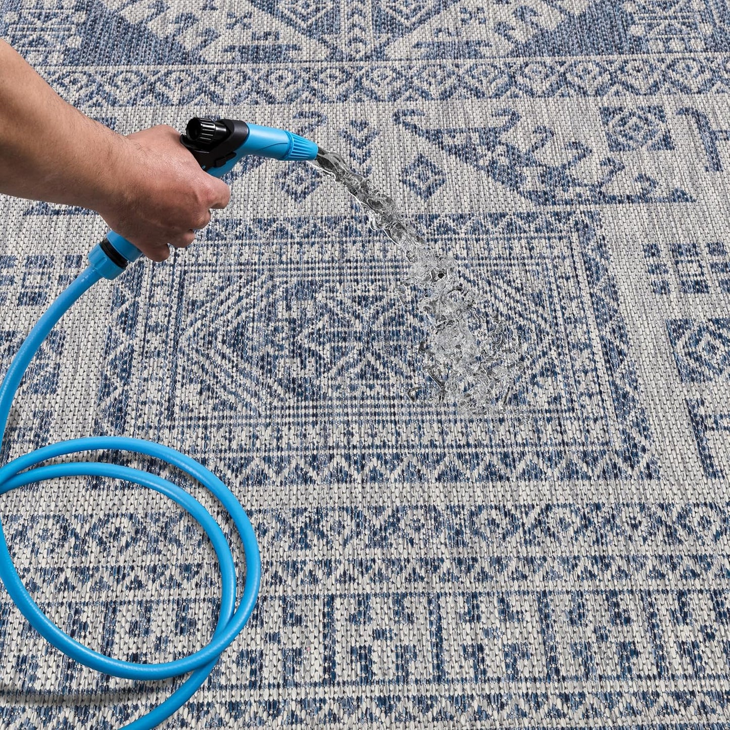 Keen Home Design Terrace Outdoor Runner Rug - 2x6 Washable Indoor/Outdoor Rug for Patio, Kitchen, Balcony, Beach, Garden, Deck and Porch, Size: 2'2"x5'7"