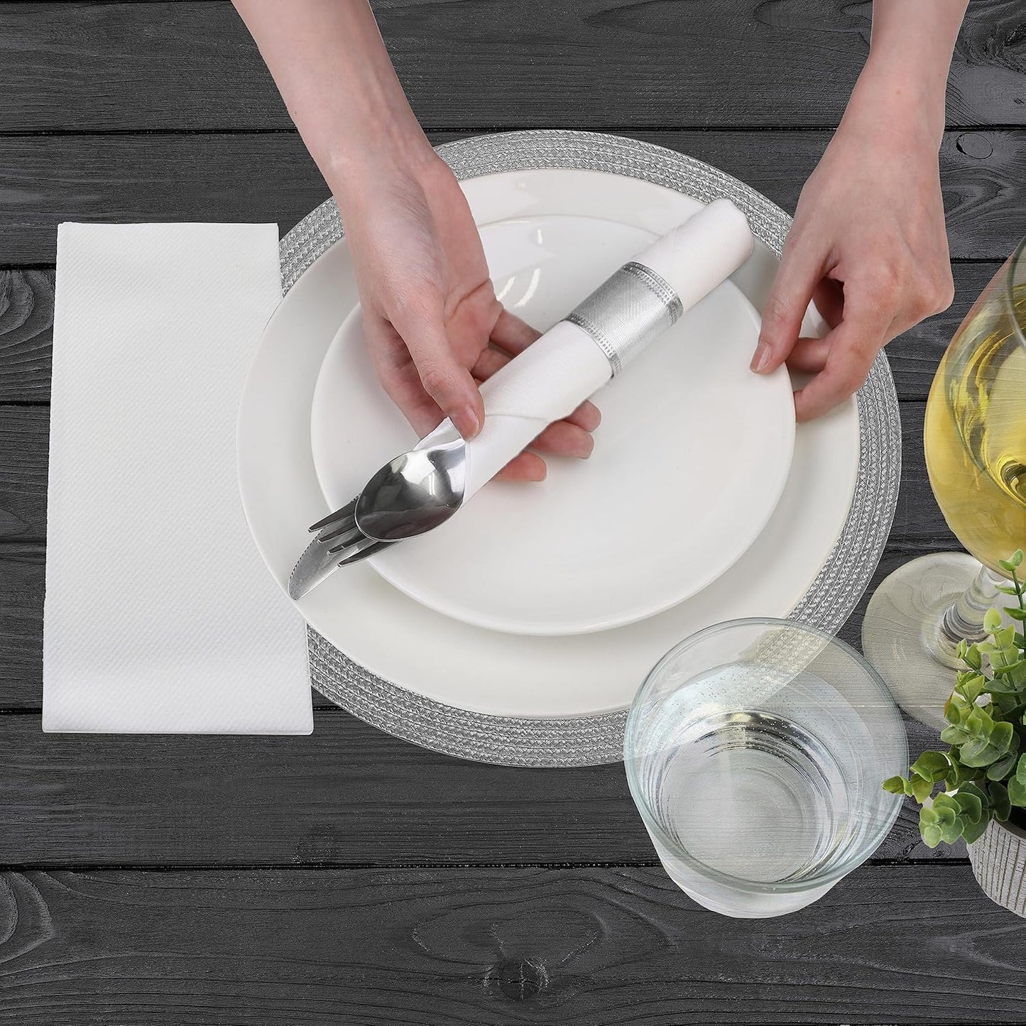 AMERICAN HOMESTEAD Paper Napkins - White Disposable Linen-Like Dinner Napkins - Restaurant-Quality Table Serviettes for Weddings, Parties, and Events - 15.75" x 15.75" - 100 Count